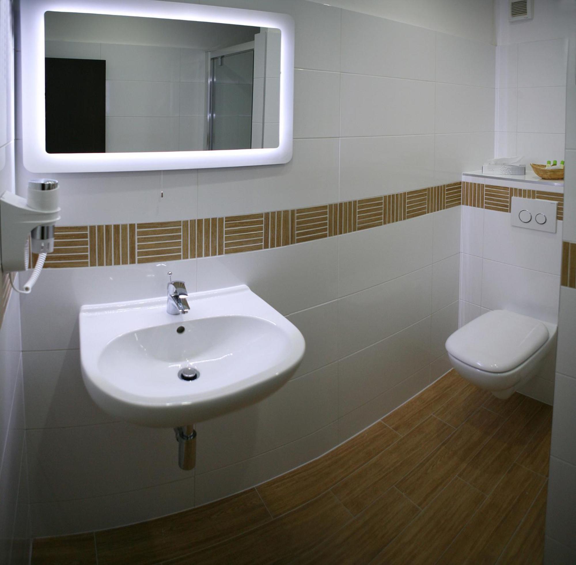Krupka Hotel & Restaurant Pod Kastany חדר תמונה